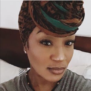 Meet your Posher, Batyah